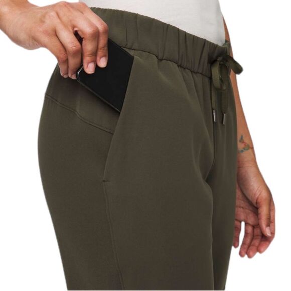 Lululemon On the Fly Jogger Dark Olive Pants Size 4 W5BZDS - Picture 3 of 11